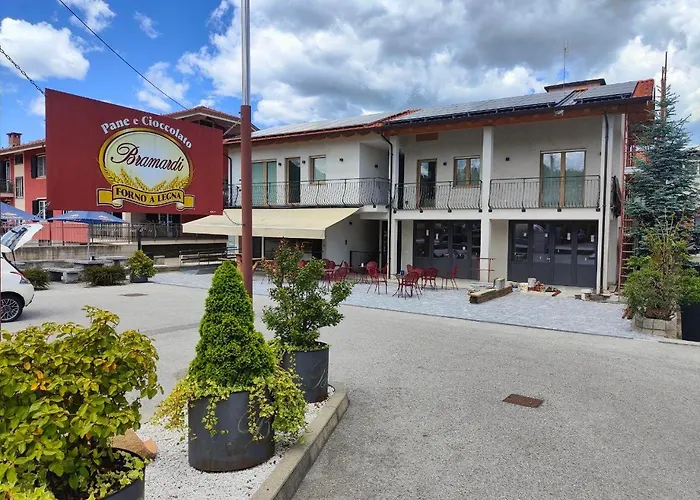 Casa Bramardi Apartament *